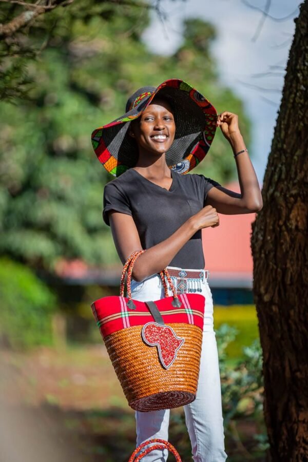 Kenya design kikoy Sisal basket - women handbags Kenya design kikoy Sisal basket - women handbags