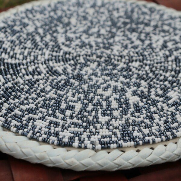 Handmade 13-inch black and white beaded placemat