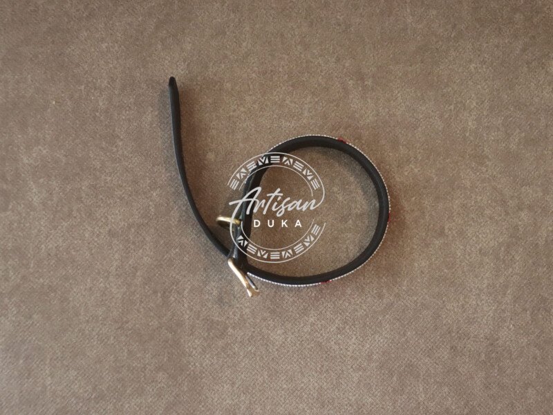 Elegant White Beaded Dog Collar - Handmade Leather Pet Accessory