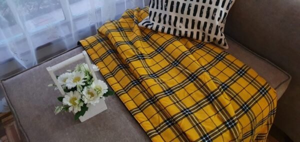 Vibrant Yellow Maasai Shuka Blanket – Authentic Handwoven African Wrap Vibrant Yellow Maasai Shuka Blanket – Authentic Handwoven African Wrap