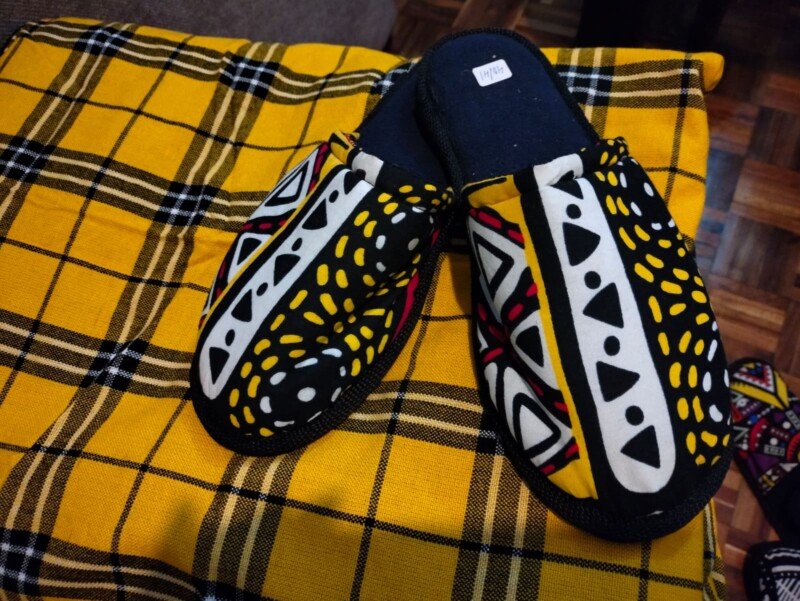 Elegant Gold and White Ankara Slip-Ons