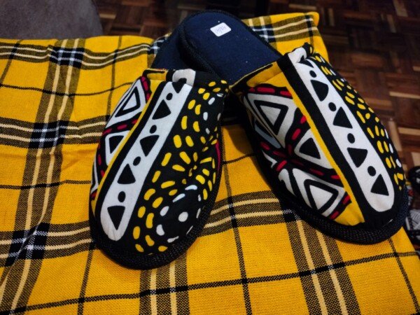 Elegant Gold and White Ankara Slip-Ons Elegant Gold and White Ankara Slip-Ons