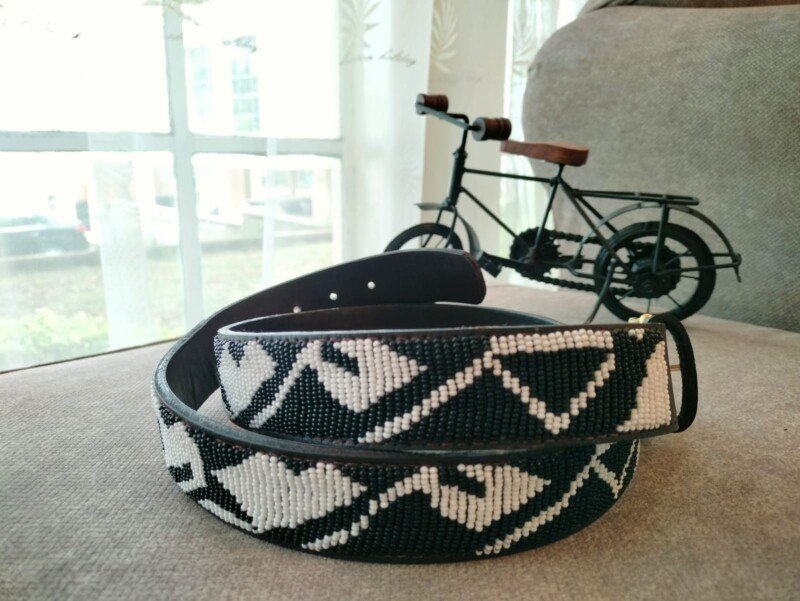 Monochrome Elegance Beaded Leather Belt - Black & White Design