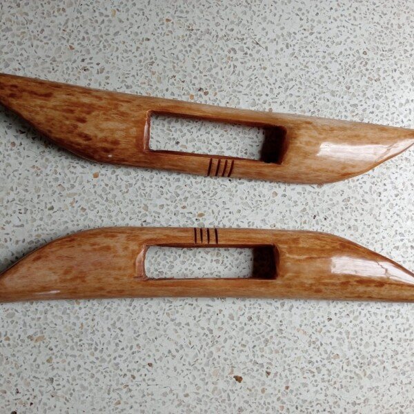 Set of 2 Maasai Lion Spikes