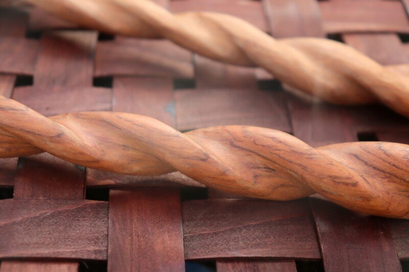 Spiral design wooden cooking sticks