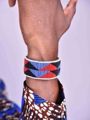 Triangular patterned red and blue Maasai beaded bracelet Triangular patterned red and blue Maasai beaded bracelet
