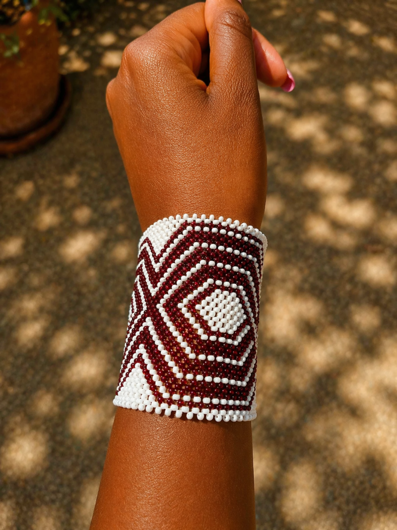 White Maasai beaded bracelet