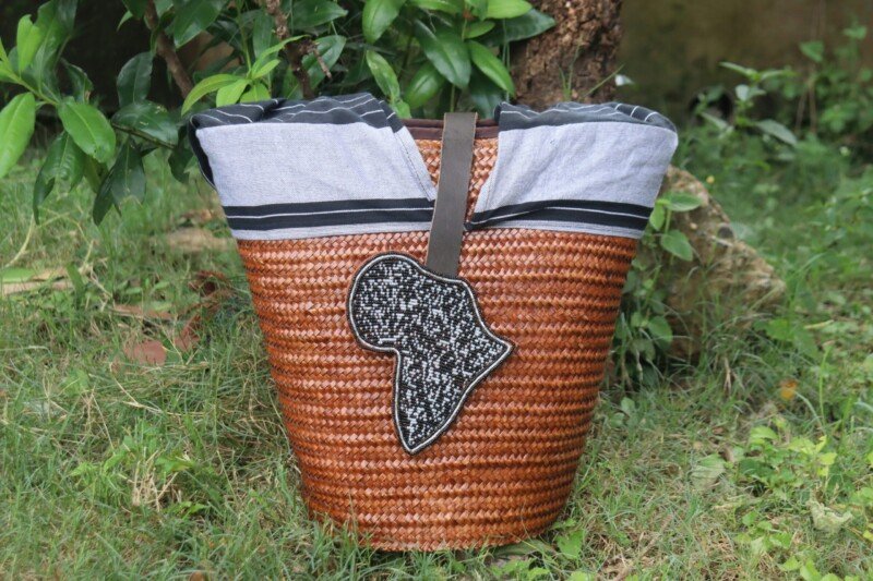 Kikoy Sisal Basket Handbag with Beaded Africa Map