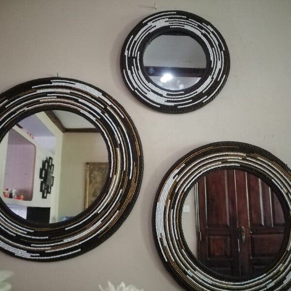 Trio Elegance Beaded Mirror Set - Classic Collection
