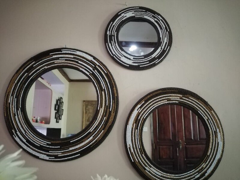 Trio Elegance Beaded Mirror Set - Classic Collection