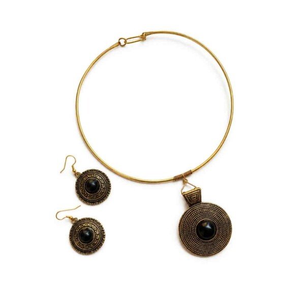 Midnight Elegance Black Beaded Pendant Necklace Set – With Matching Earrings