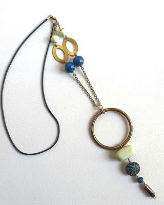 Modern Earth-Tone Beaded Pendant Necklace